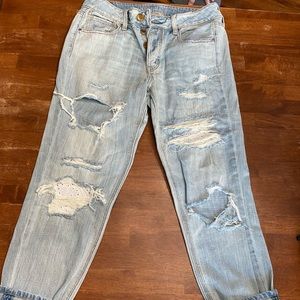 American Eagle Tomgirl jeans
